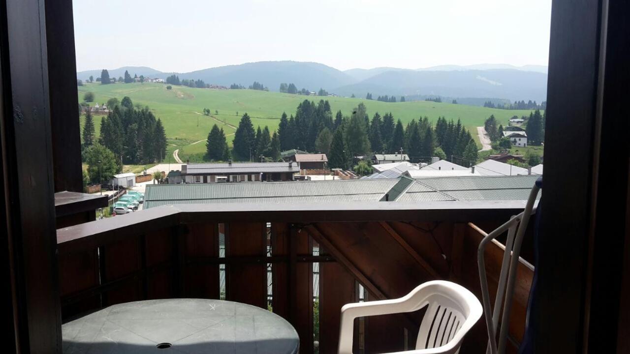 阿尔卑斯公寓式酒店 阿西阿高 外观 照片